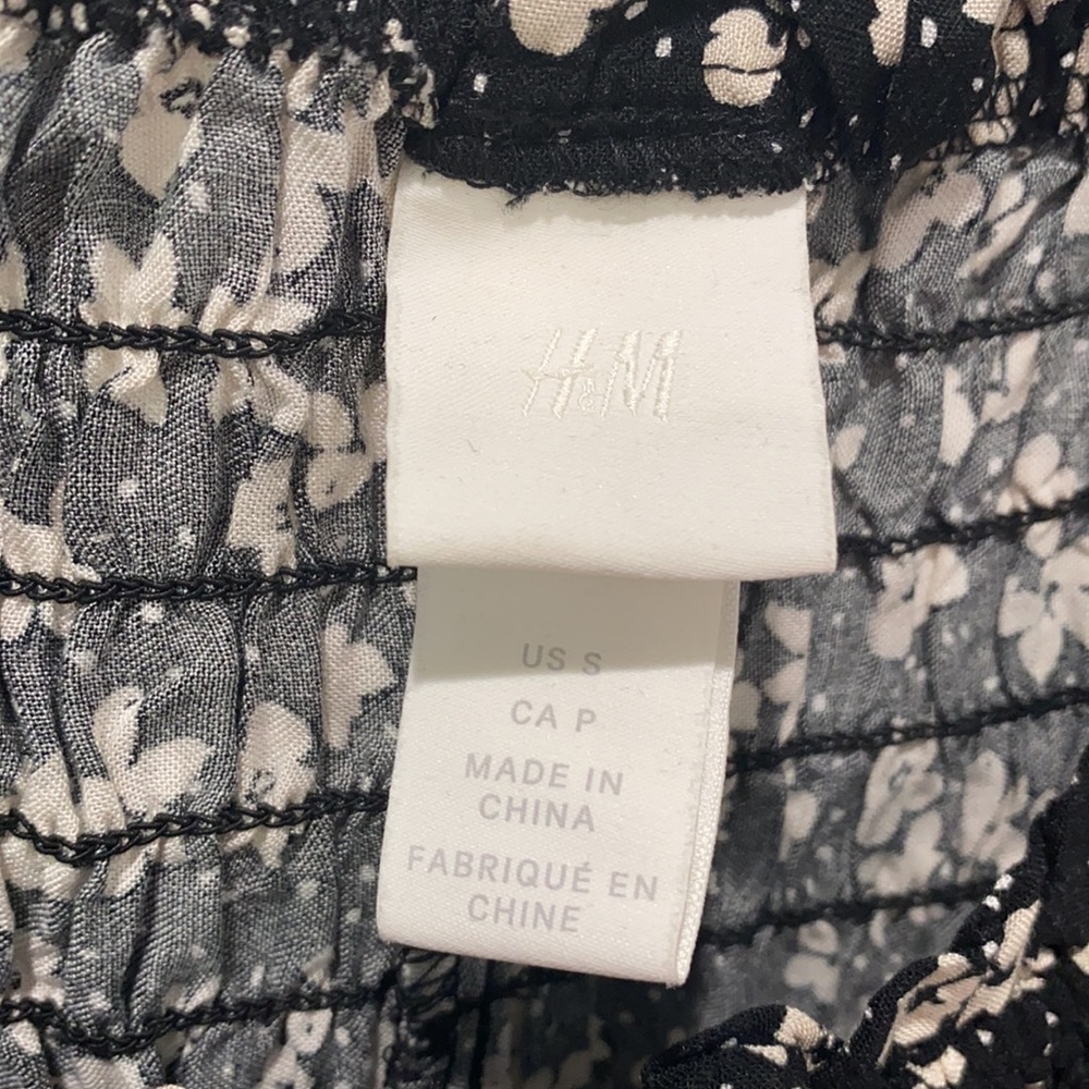 H&M Dress - Picture 5 of 5